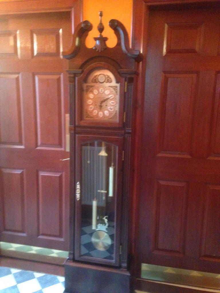 Grandfather Clock in Cowdenbeath, Fife Gumtree
