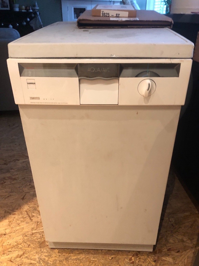 Zanussi Dishwasher free to collect in Shawlands, Glasgow Gumtree