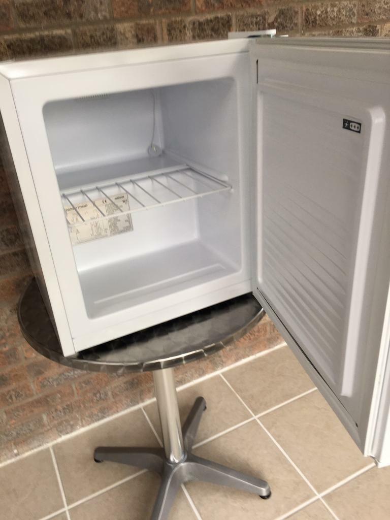 Table Top Freezer in BurnhamonSea, Somerset Gumtree
