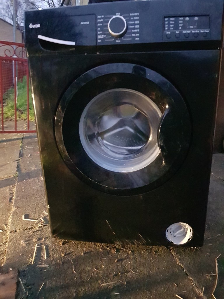 Swan washing machine 1400 spin 7kg load in Westhoughton, Manchester