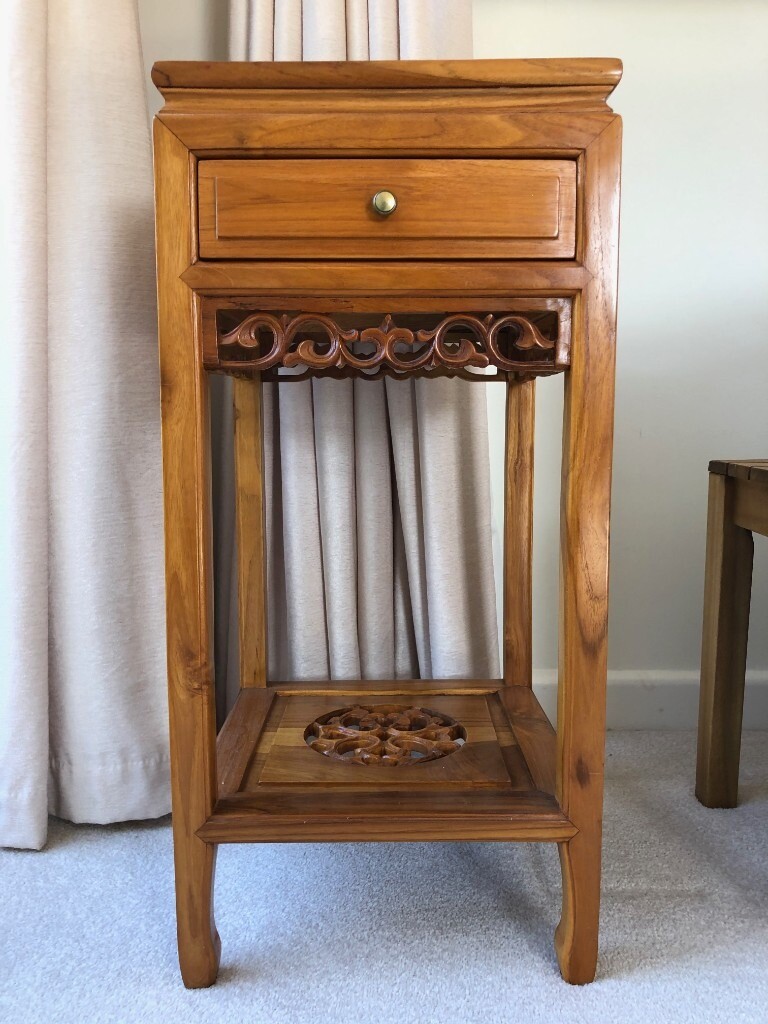 Tall Square Carved Side / Lamp Table made of solid Oak in Ringwood