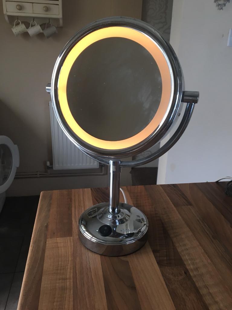 Boots light up mirror in Coventry, West Midlands Gumtree