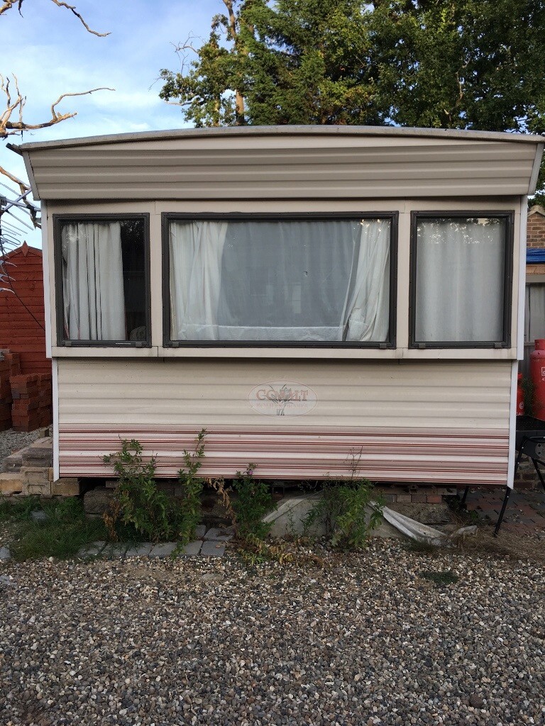 Mobile home to rent in Horley, Surrey Gumtree