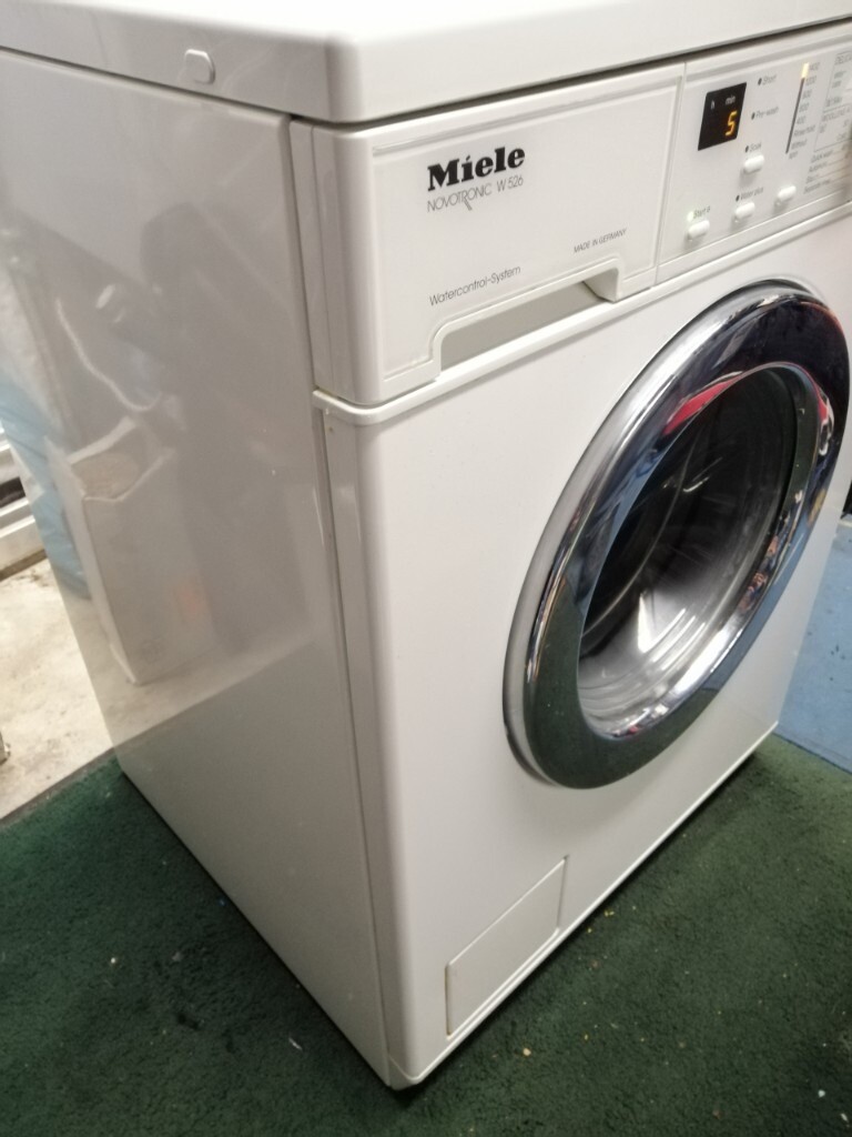 Miele novotronic W526 washing machine in perfect condition and working