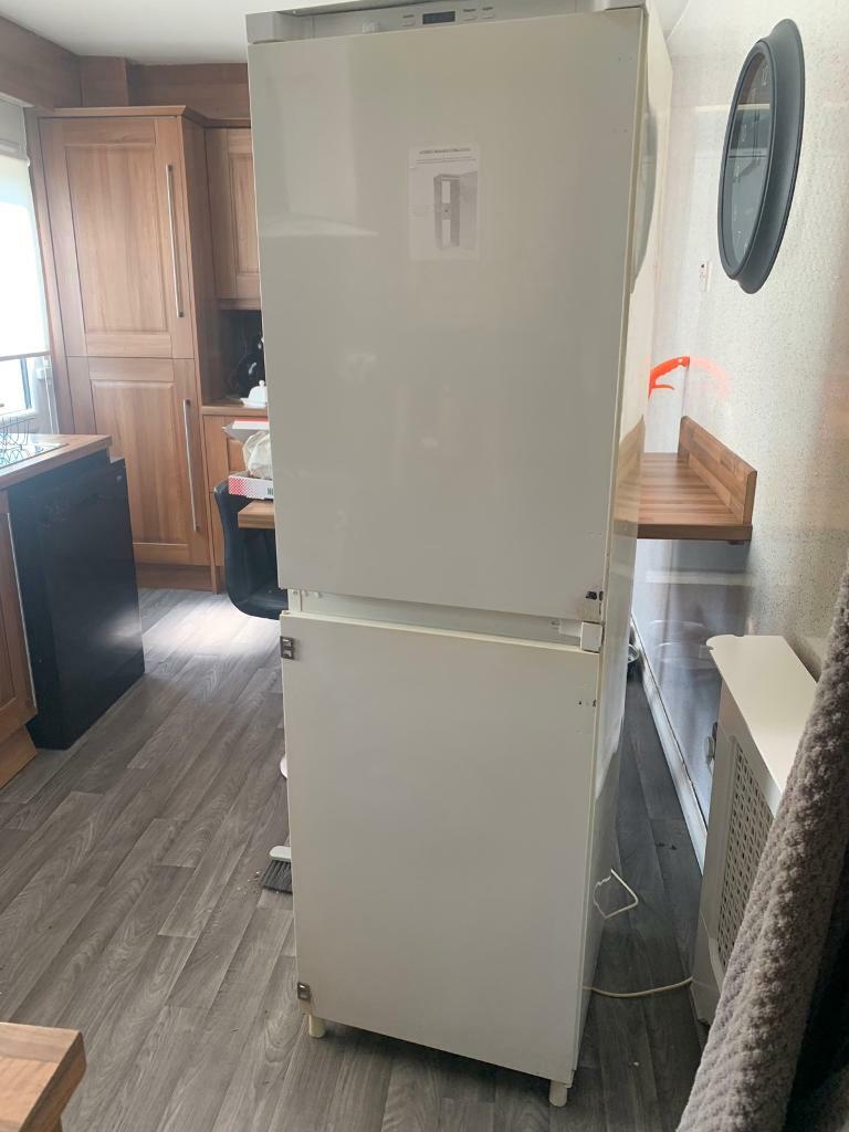 Integrated Fridge Freezer In Bishopbriggs Glasgow Gumtree