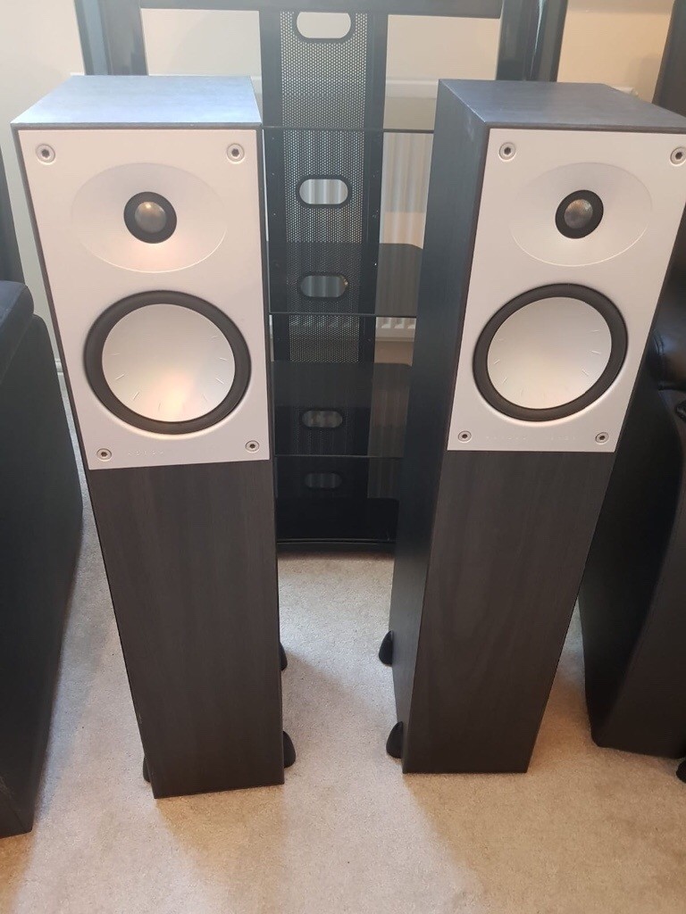 2 MordauntShort Avant 914i floor standing speakers. in South Shields