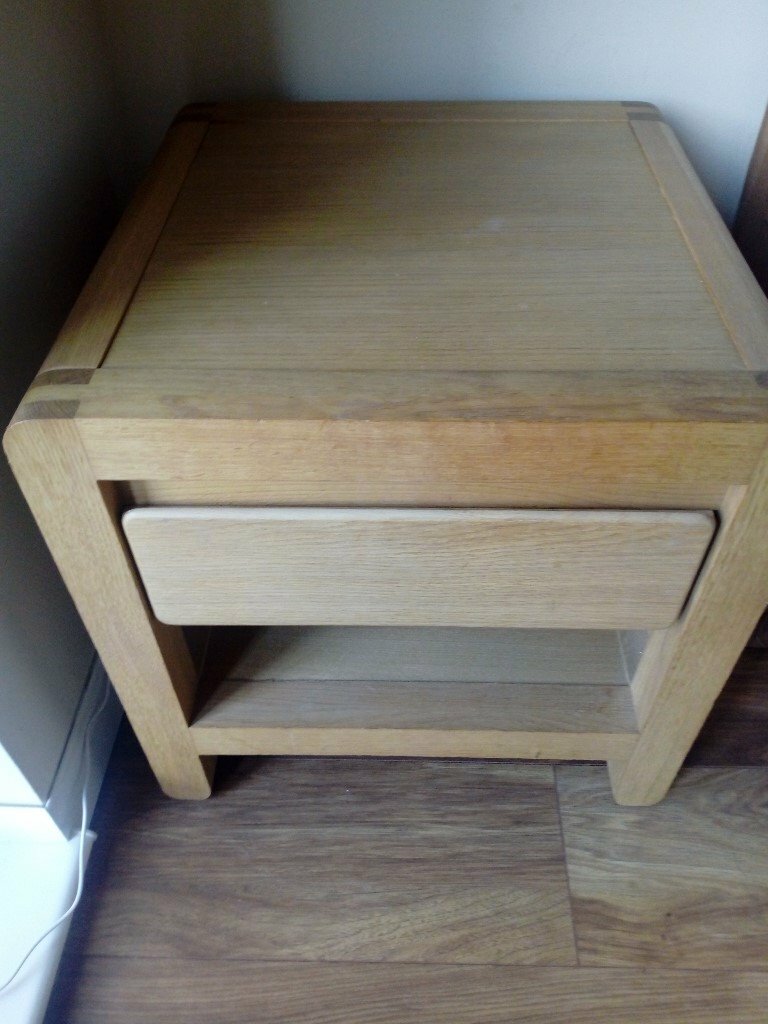 2 solid oak bedside tables from Barker & Stonehouse in Middlesbrough