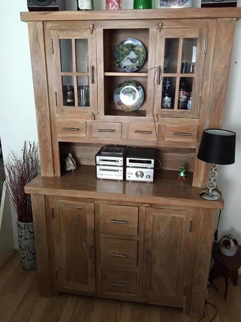 Dresser, Solid wood, modern style Welsh dresser in Fulwood