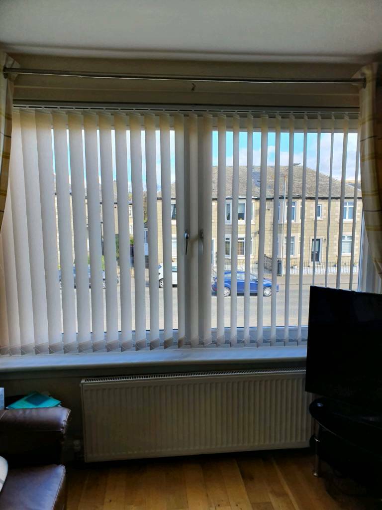 Ivory vertical blinds from dunelm in Dumbarton, West Dunbartonshire