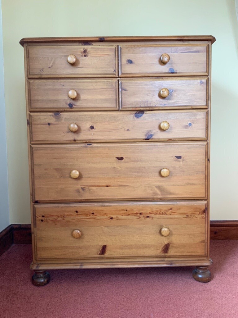 Ducal Solid Pine Chest Of 7 Drawers with Bun Feet on Casters in