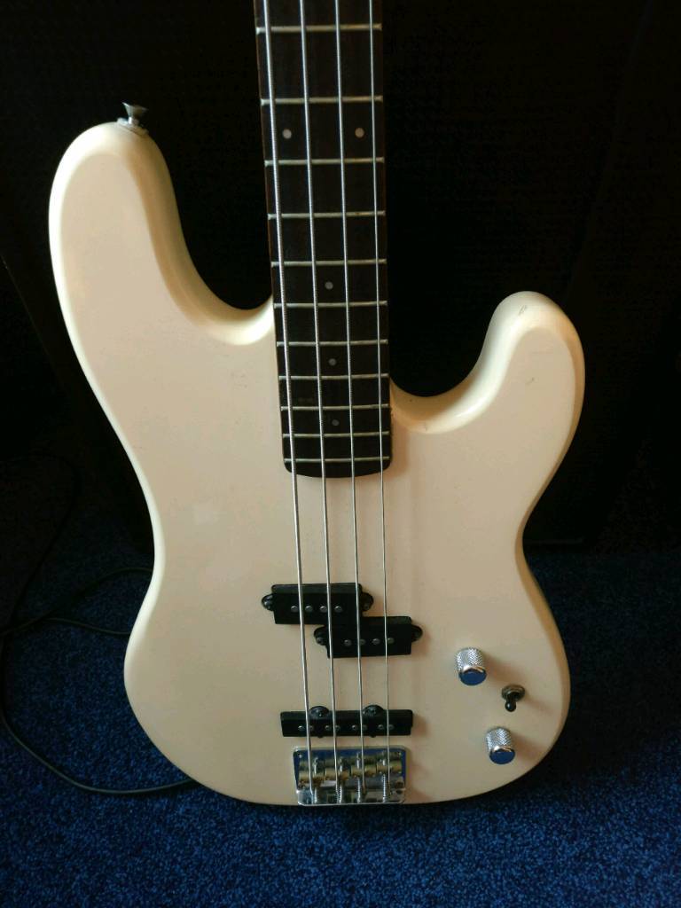 Aria Pro ii Mad axe Electric Bass Guitar TRADES, SWAPS OR CASH!!! Price