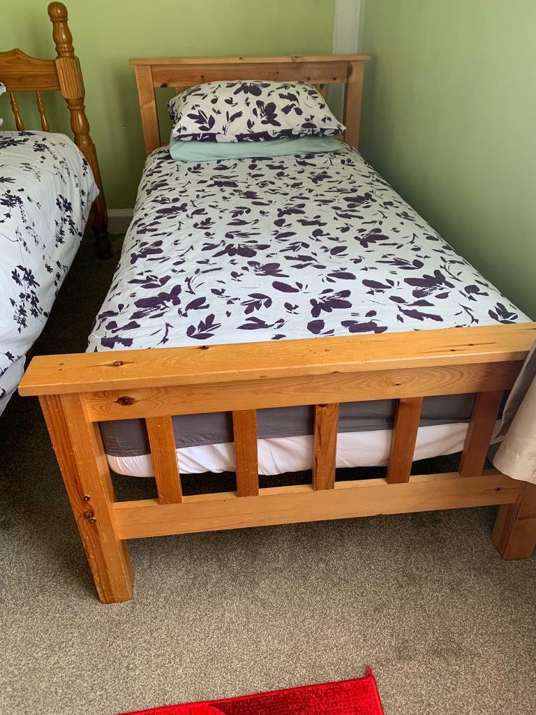 Used single sized wooden bed frame in Luton, Bedfordshire Gumtree
