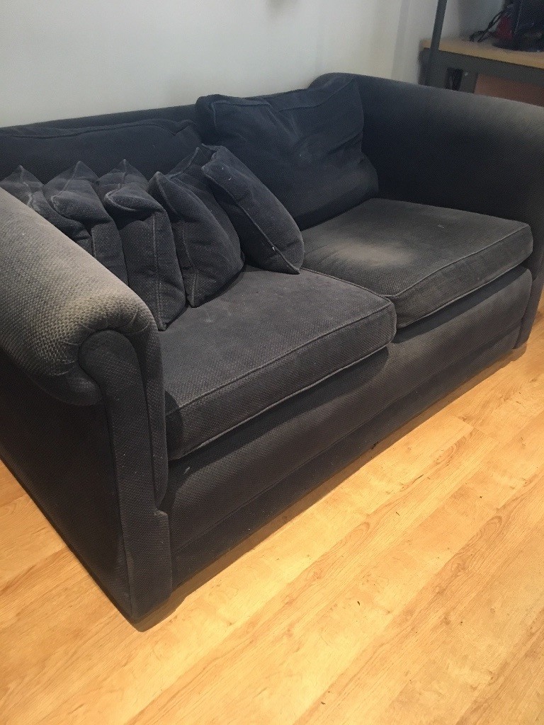 Two seater couch | in Kilmacolm, Inverclyde | Gumtree