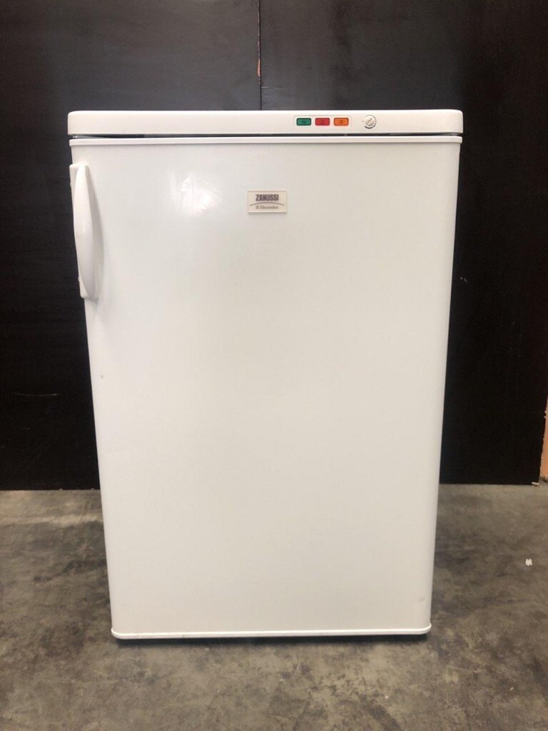 Zanussi/Electrolux ZUT113W Undercounter Freezer in Dagenham, London