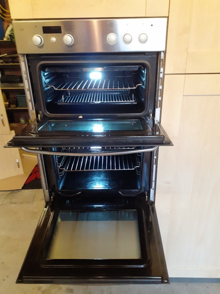 Double Electric Fan Assisted Oven In Good Working Order. (built in type