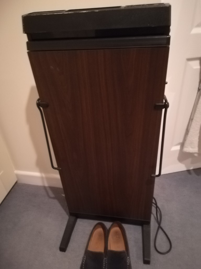 Corby Electric Trouser Press with timer in Malvern, Worcestershire