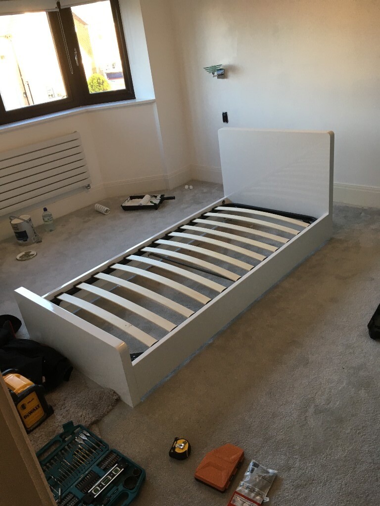 Dwell Single Bed in Hale Barns, Manchester Gumtree