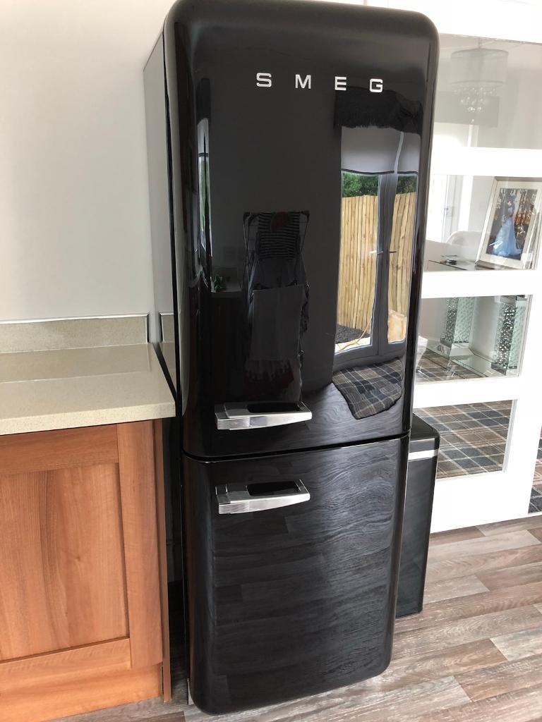 Smeg Refrigerator Black