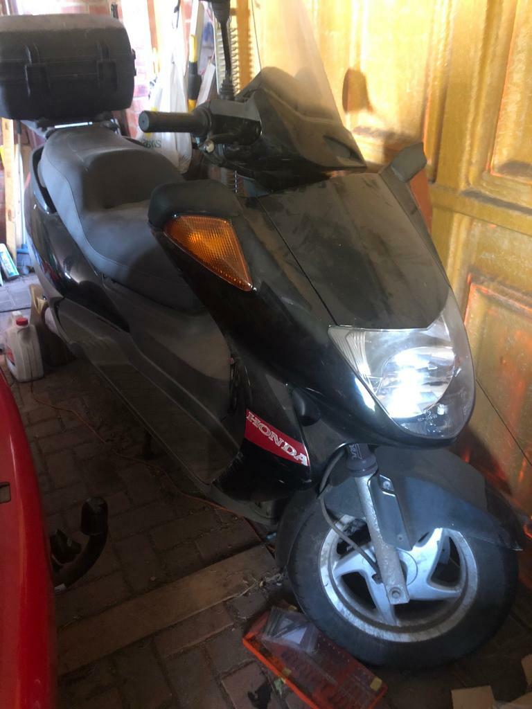 Honda foresight fes250