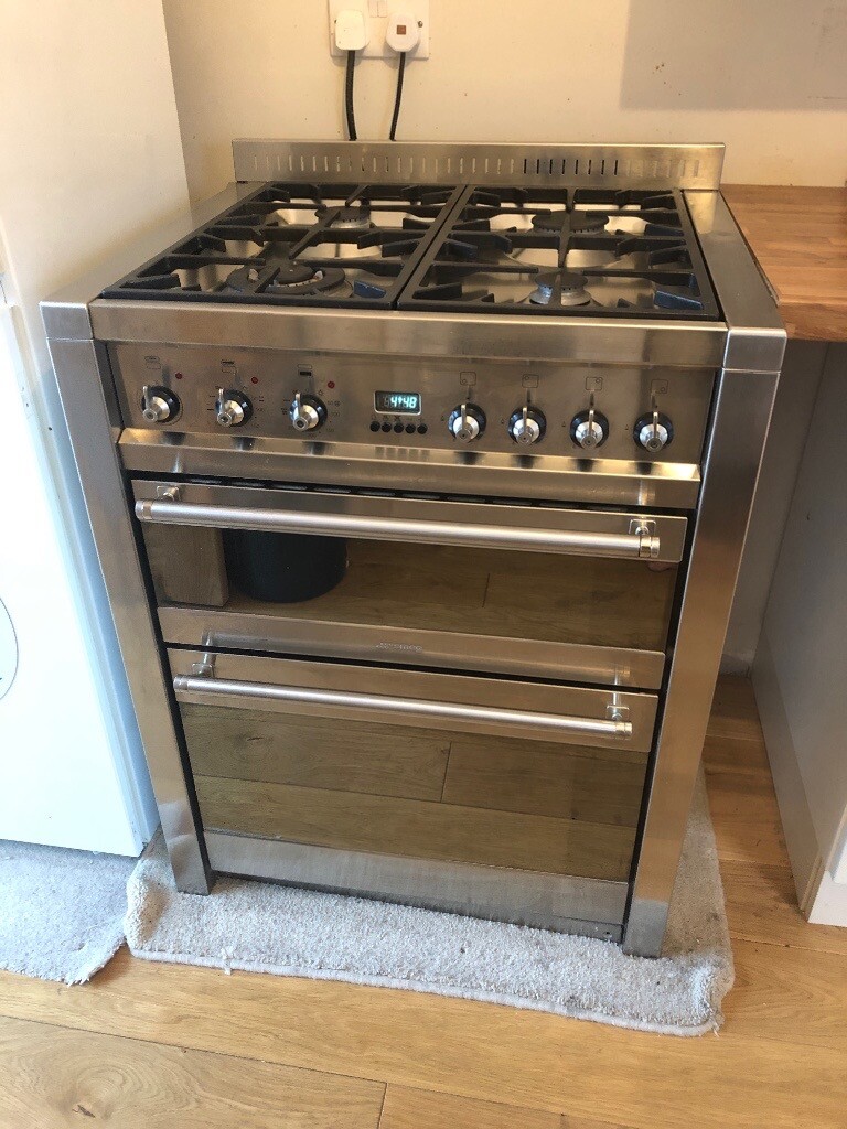 Smeg 70cm Dual Fuel Freestanding Range Cooker (Model A42) in York