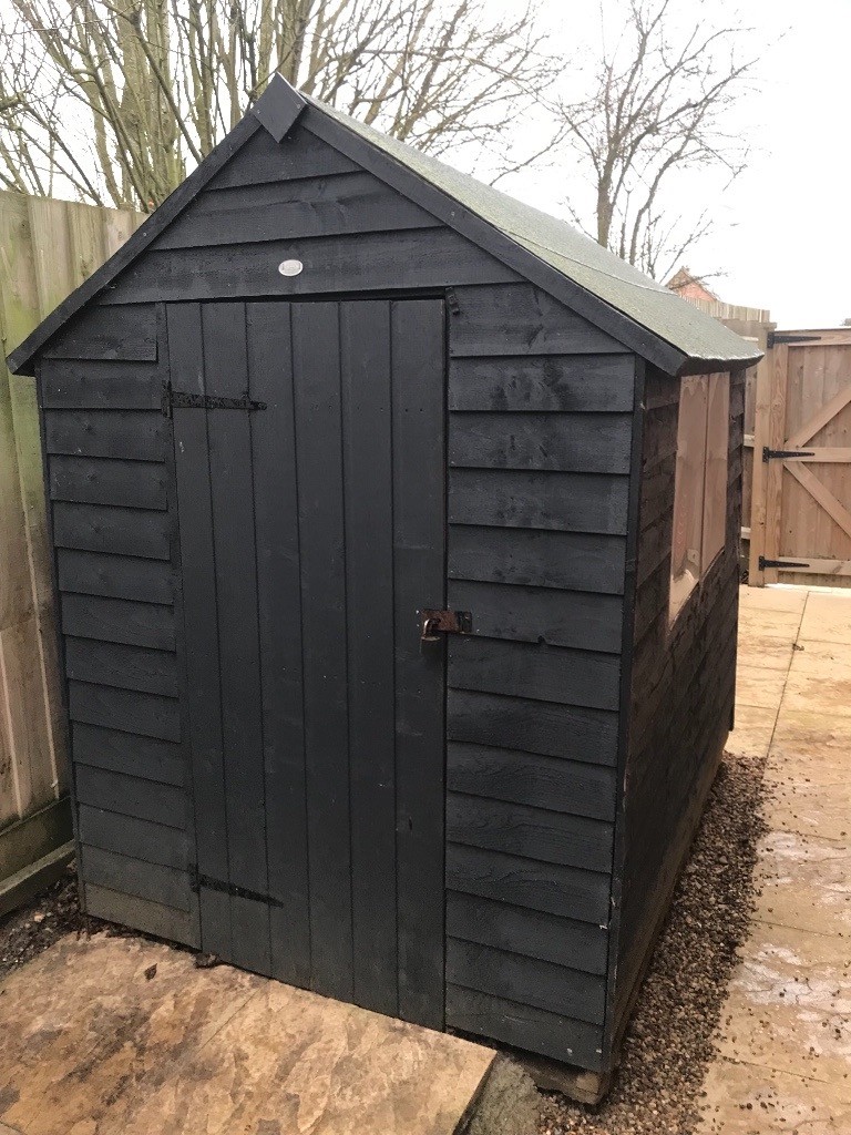Garden Shed 4.5 x 7 Foot - Only 2 years old in Bury St 