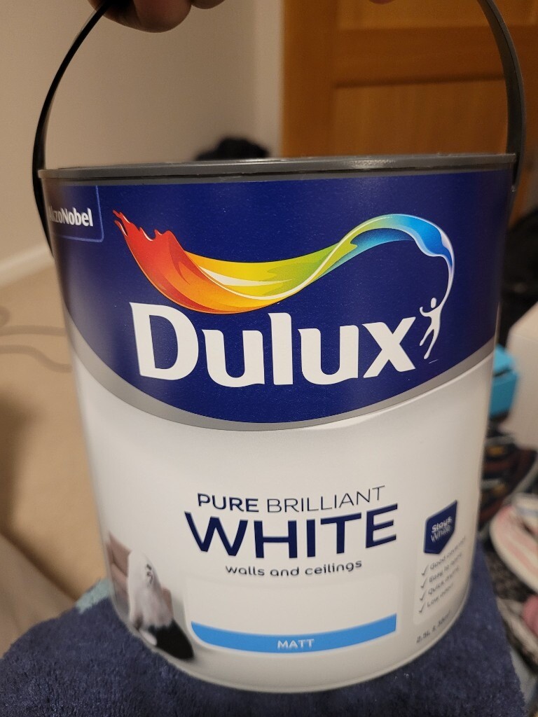 Dulux paint white and milky pail in Brighton, East Sussex Gumtree