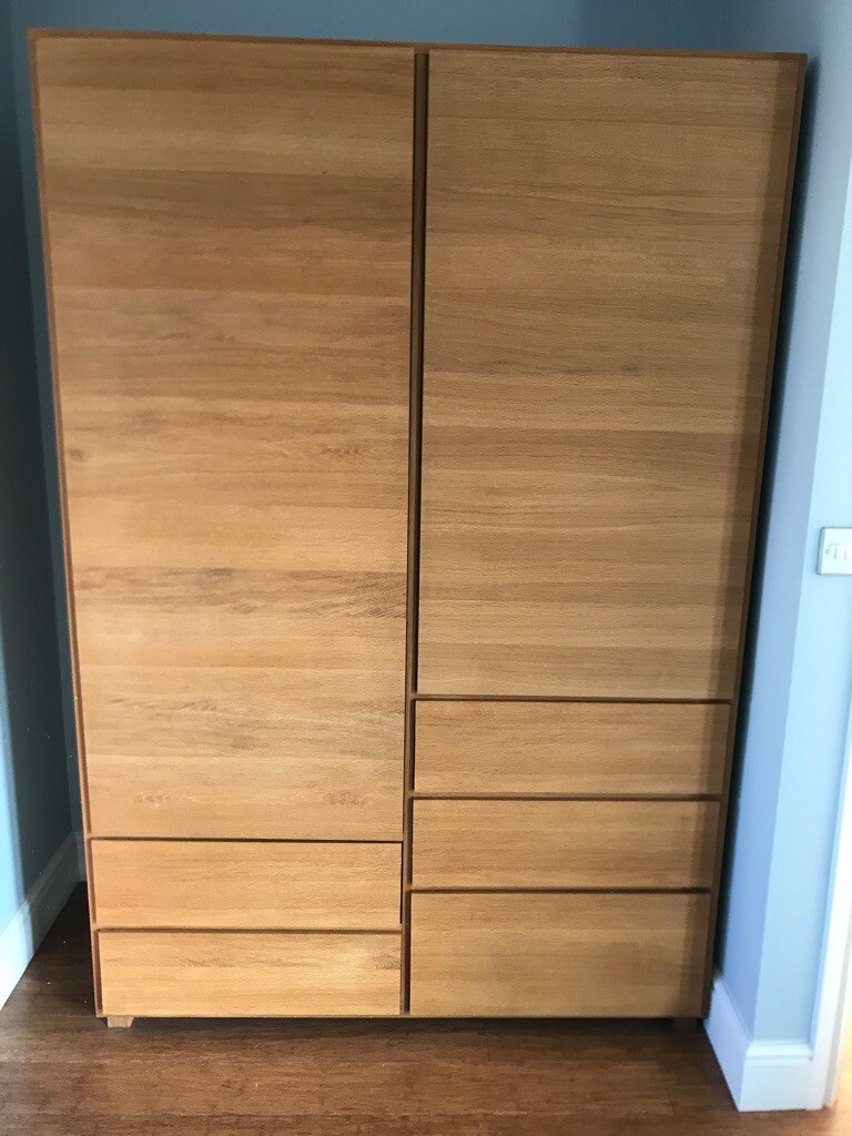 Beautiful Oak Habitat Wardrobe Rrp 1 400 In Acton London