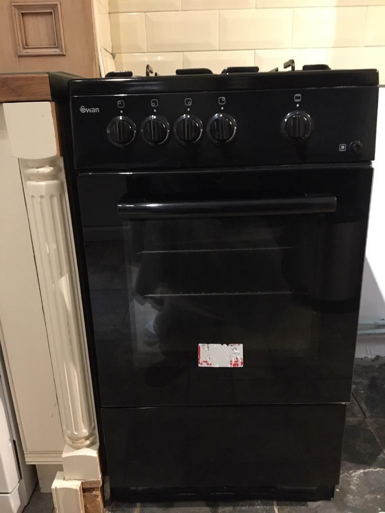 Single Oven Gas Cooker Swan (SX1031B) in Leicester, Leicestershire