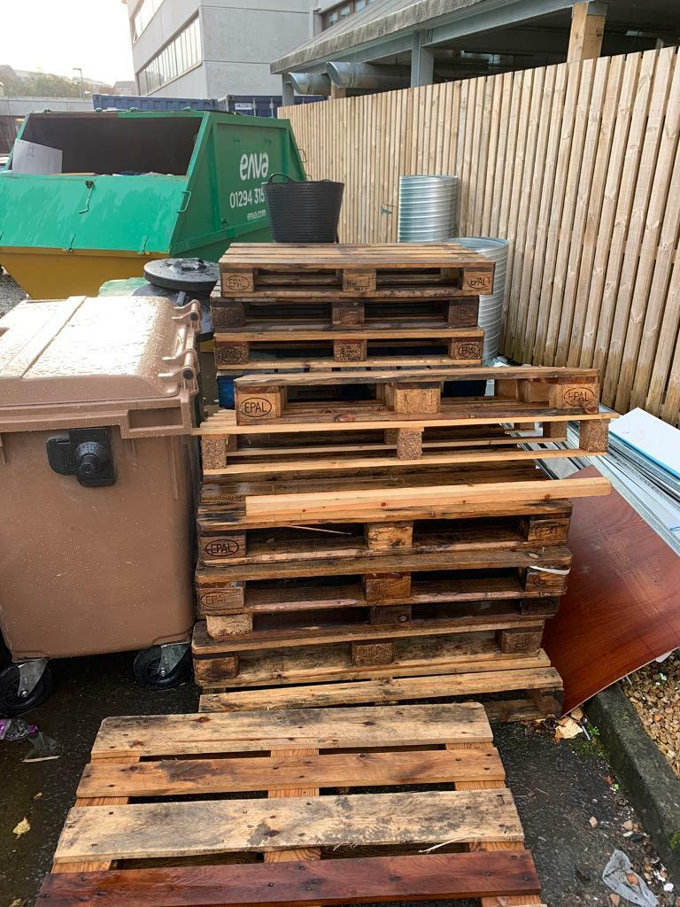 15 Pallets free in Kilmarnock, East Ayrshire Gumtree