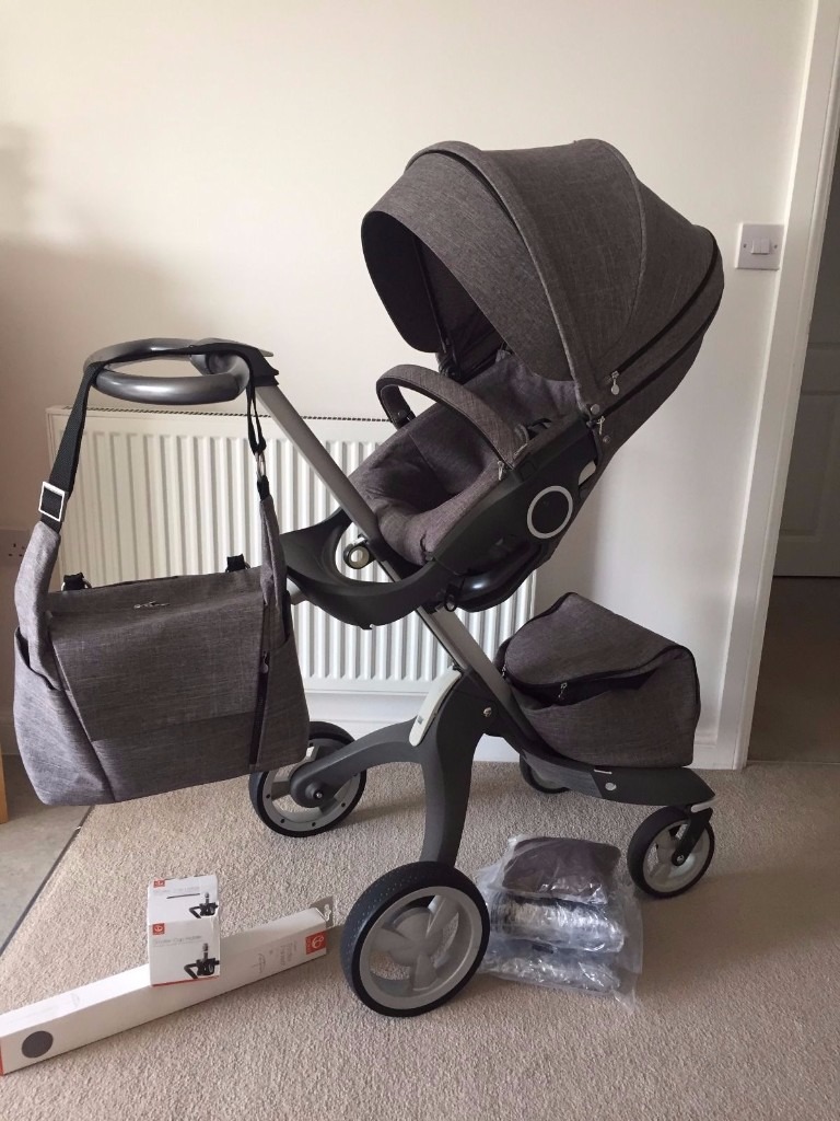 Stokke Xplory V4 model pram very good condition. in Rochester, Kent