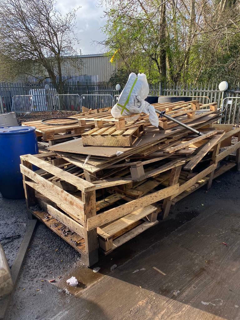 Pallets / firewood in Cardiff Gumtree