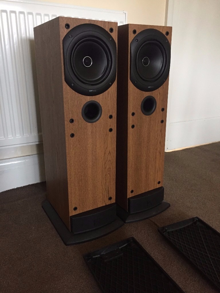 Kef Q30 Floor Standing Speakers 125W in Wolverhampton, West Midlands