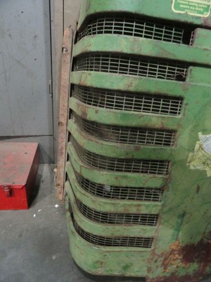 John Deere G Front Grille  Screens AF631R, AF632R