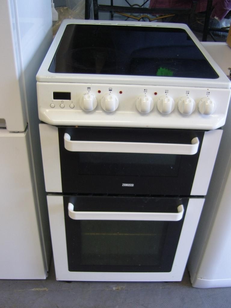 Zanussi ZCV563DW 50cm wide Double Oven Electric Cooker With Ceramic Hob