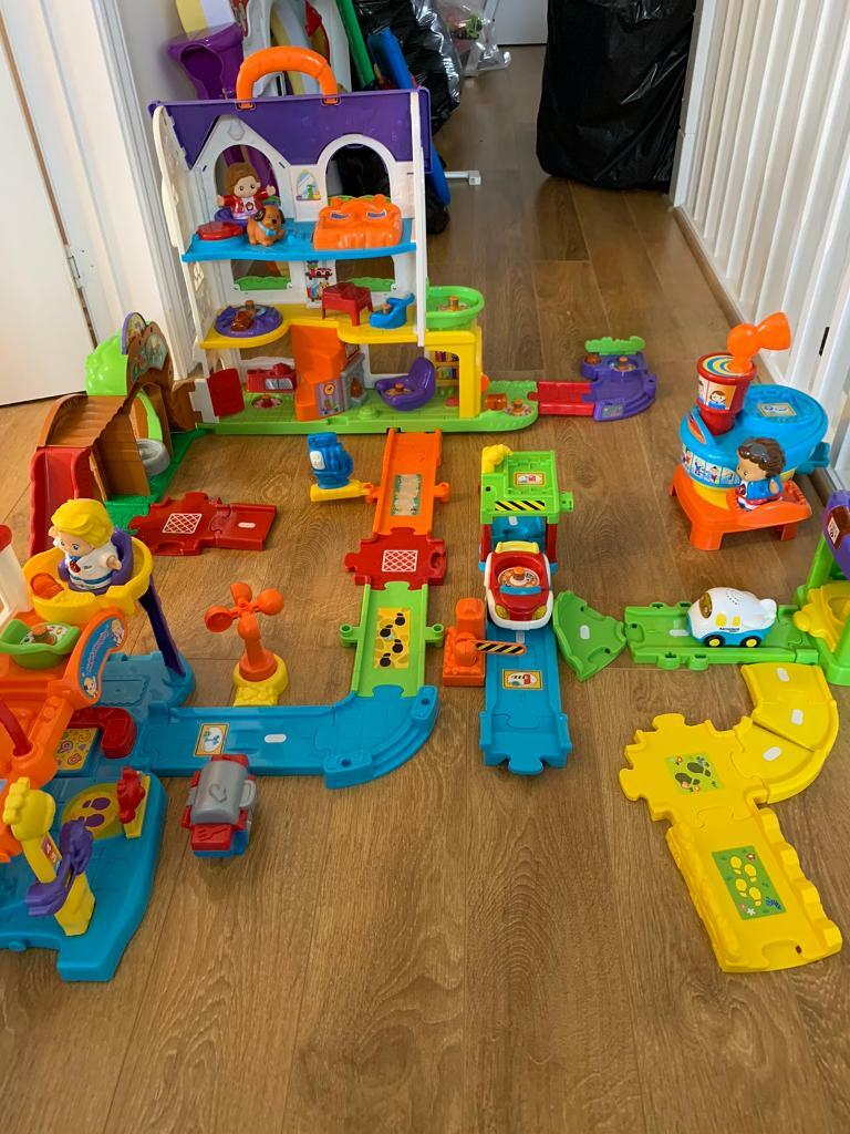 Toot Toot play set idea Christmas gift set toy in Glasgow Gumtree