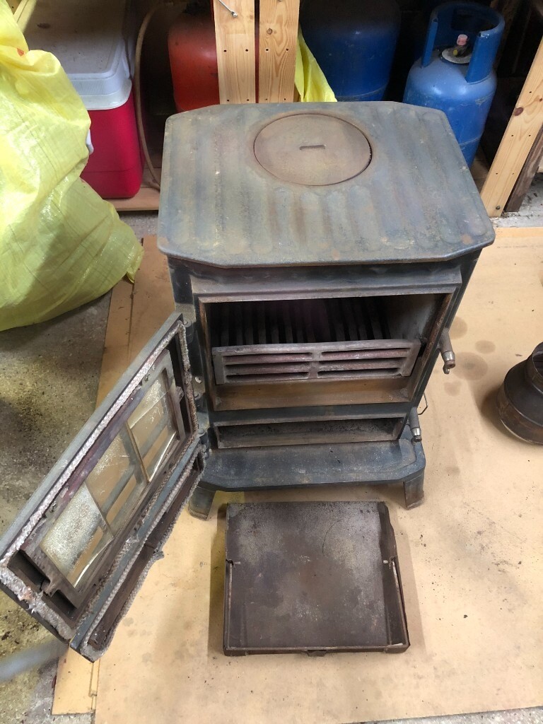 Coalbrookdale Much Wenlock Multifuel Stove & flues used in Andover