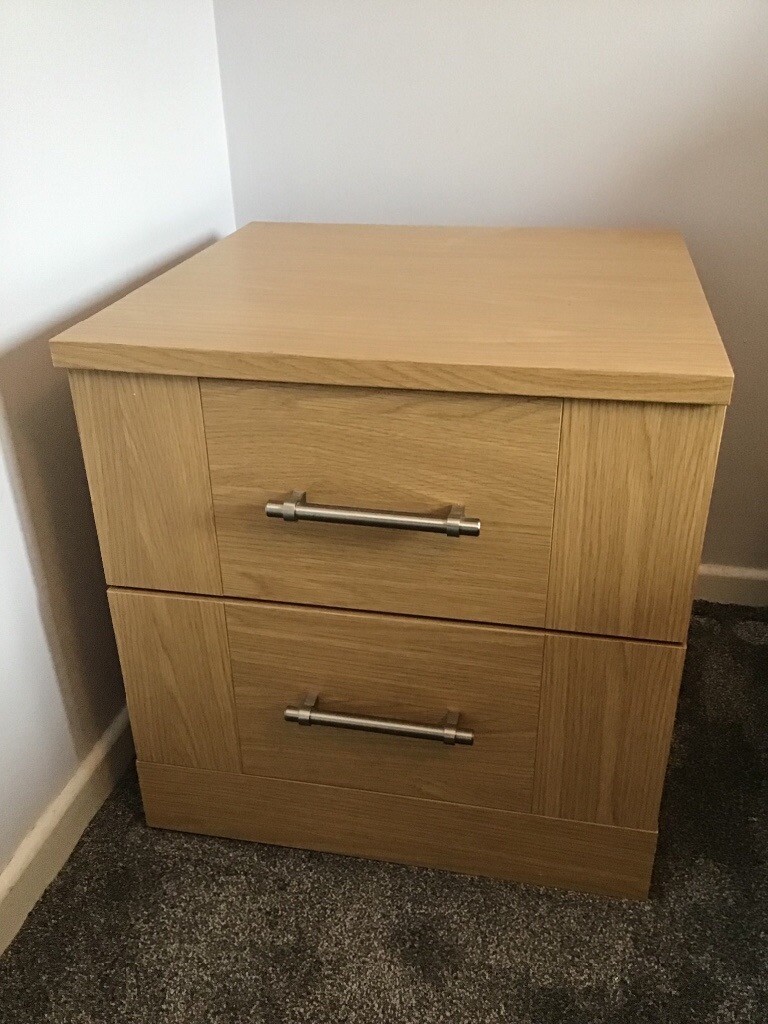 Second Hand Schreiber Bedside Cabinet In Hillsborough County