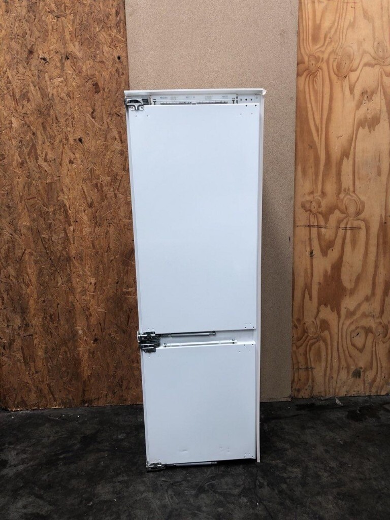 Miele KFN9755IDE Frost Free Integrated Fridge Freezer in Dagenham