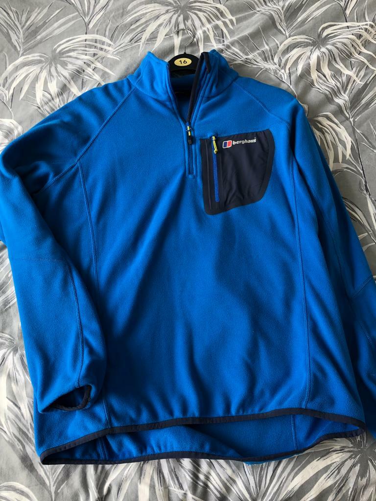 camelbak circuit hydration vest