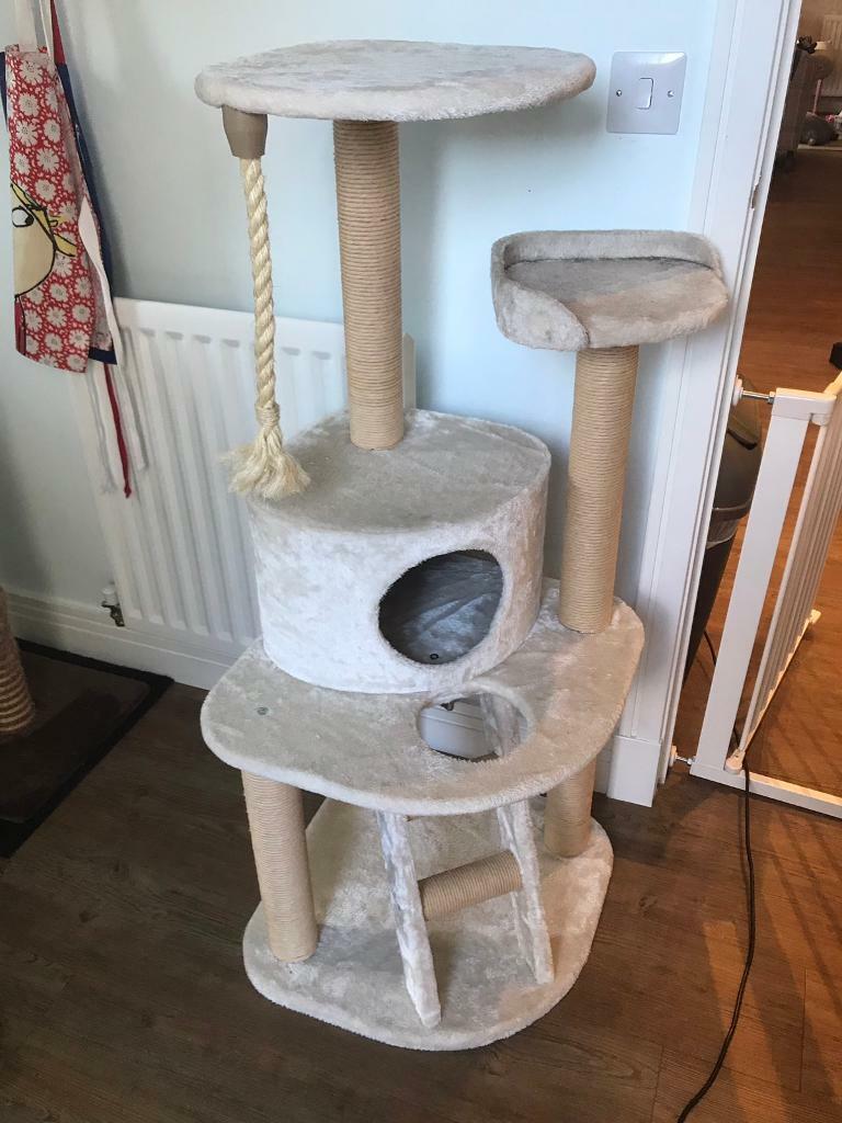 Cat tower scratching post, play and bed in Lenzie, Glasgow Gumtree