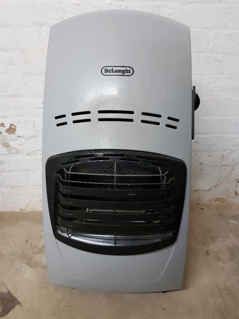 Calor gas heater with cylinder and spare full 15kg cylinder in