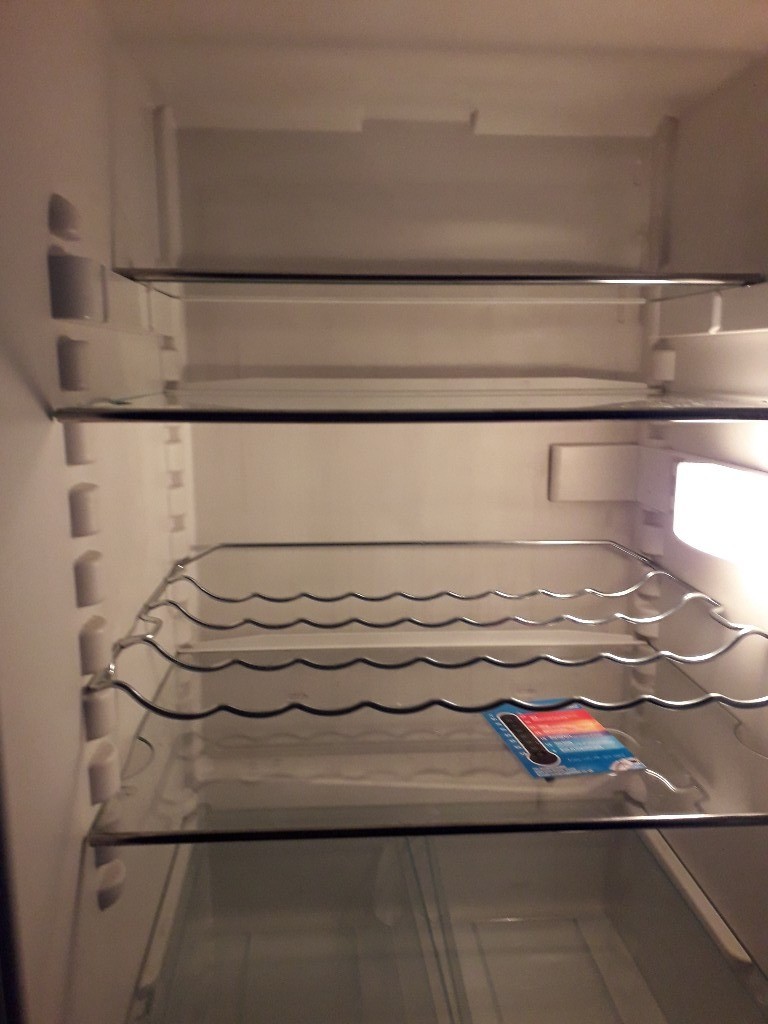 Spares or repairs Liebherr Fridge freezer in excellent condition but