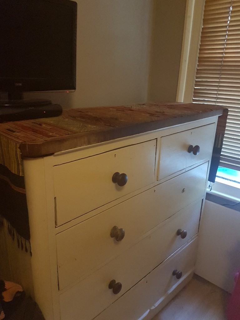Old Fashioned Chest Of Drawers In Croydon London Gumtree