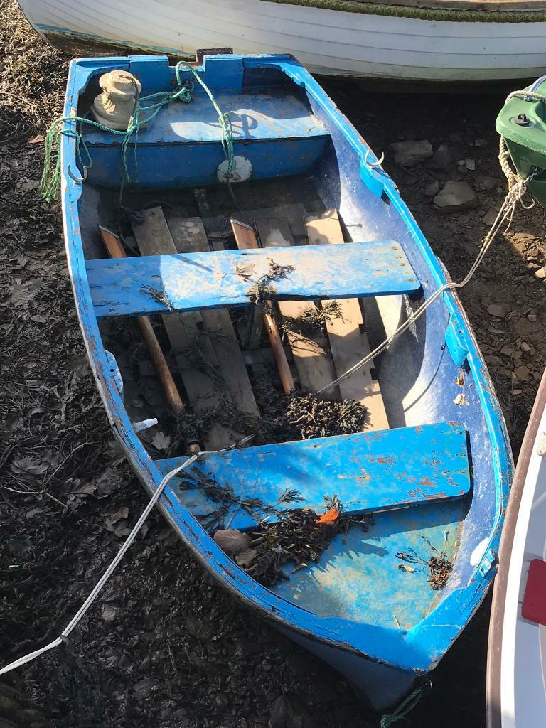 Rowing boat FREE ! Must go soon Bridgend, Noss Mayo in Plymouth