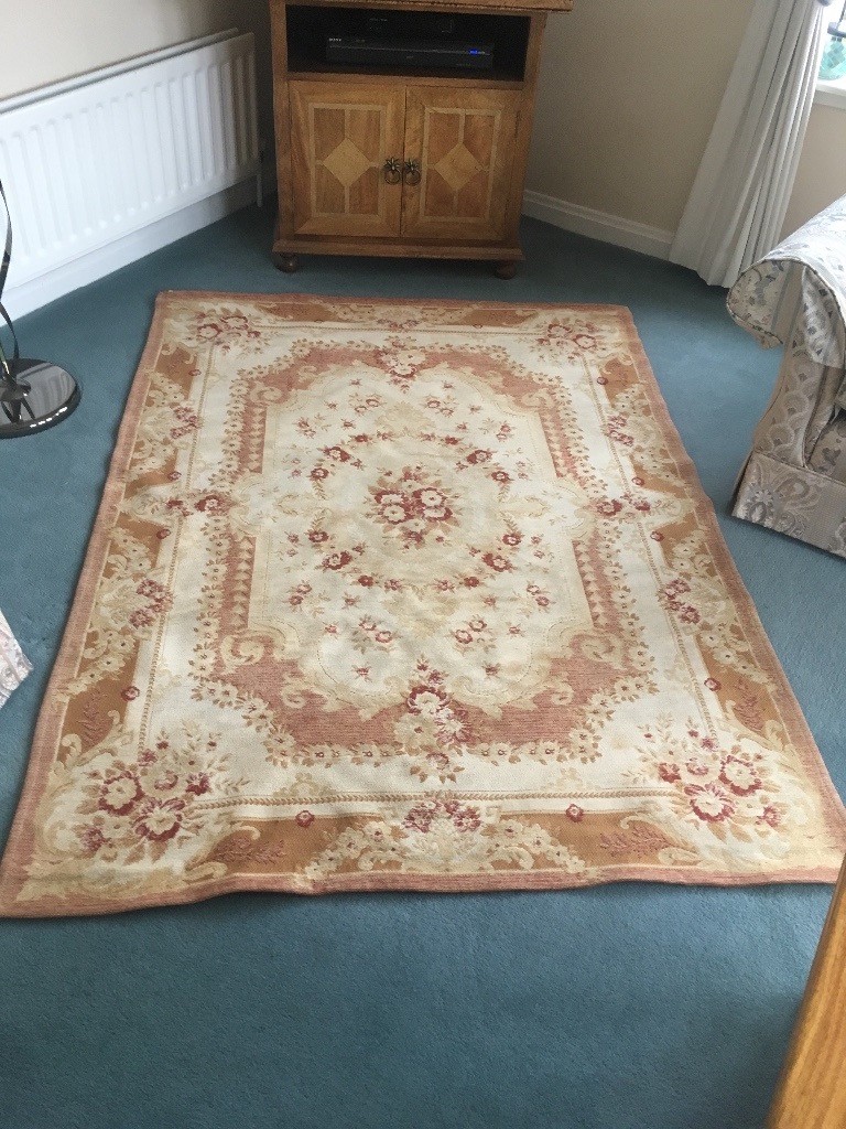 Laura Ashley rug in Bearsden, Glasgow Gumtree