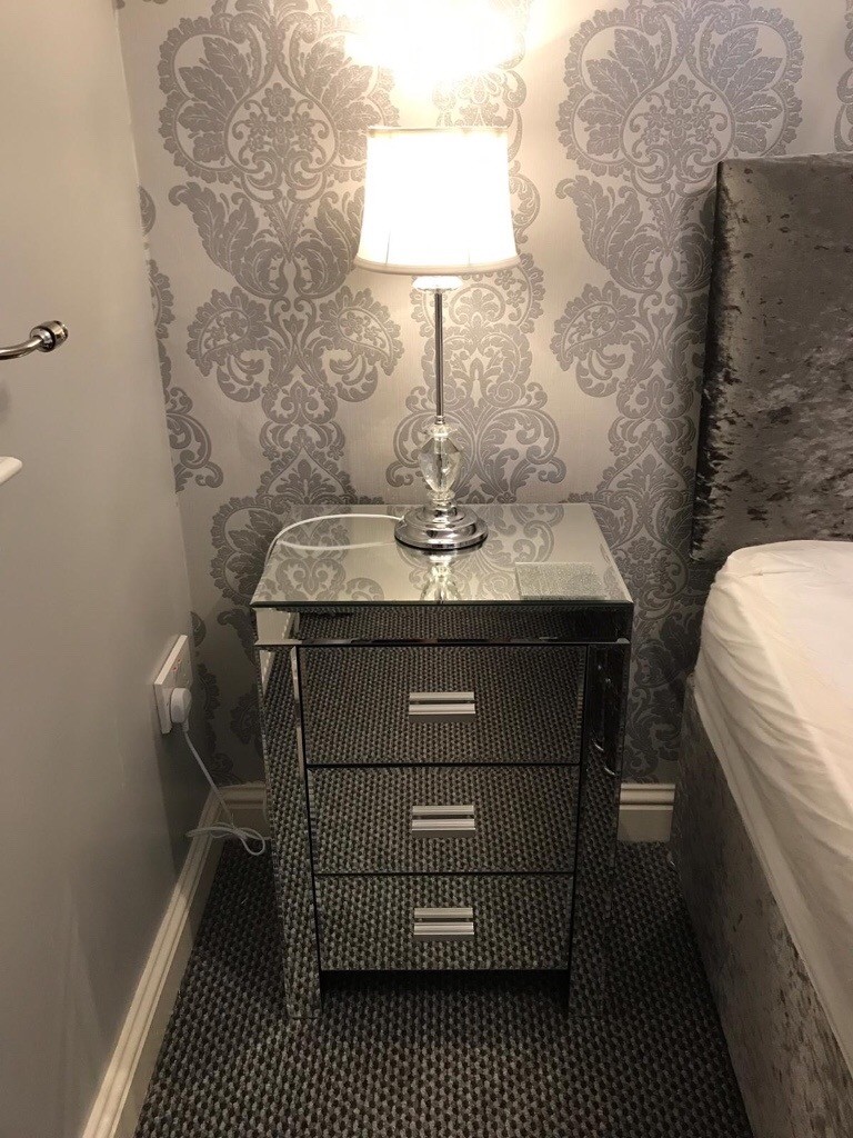 Mirrored Bedroom Furniture in Stirling Gumtree