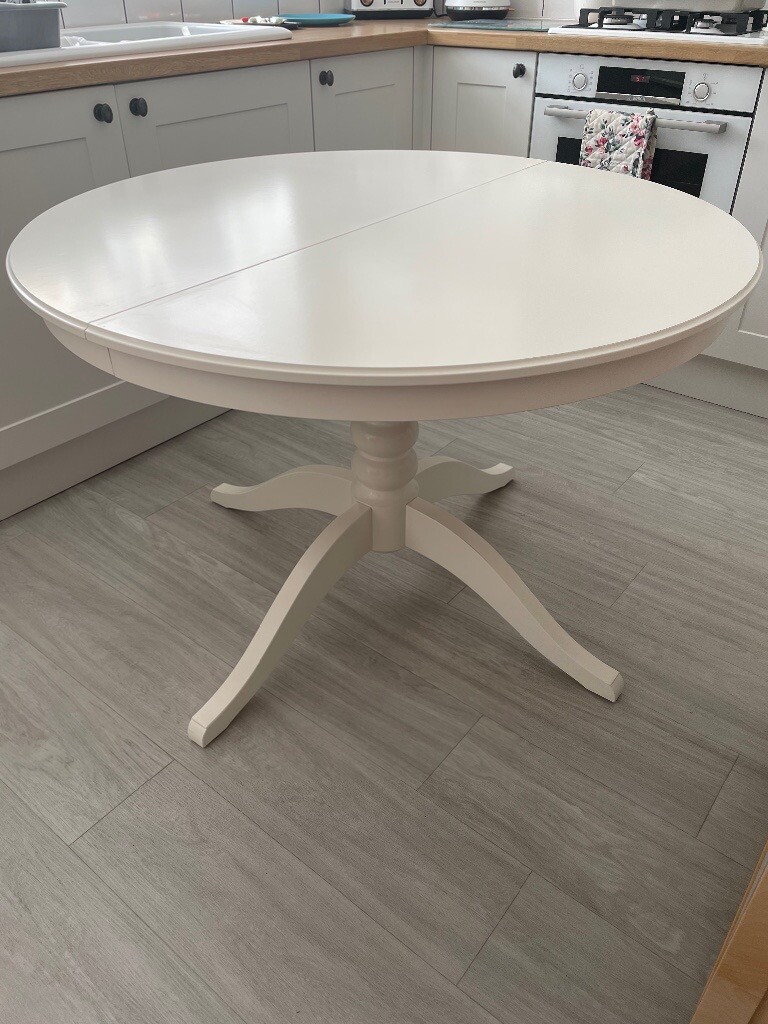 IKEA liatorp white round extendable table in Church Village, Rhondda