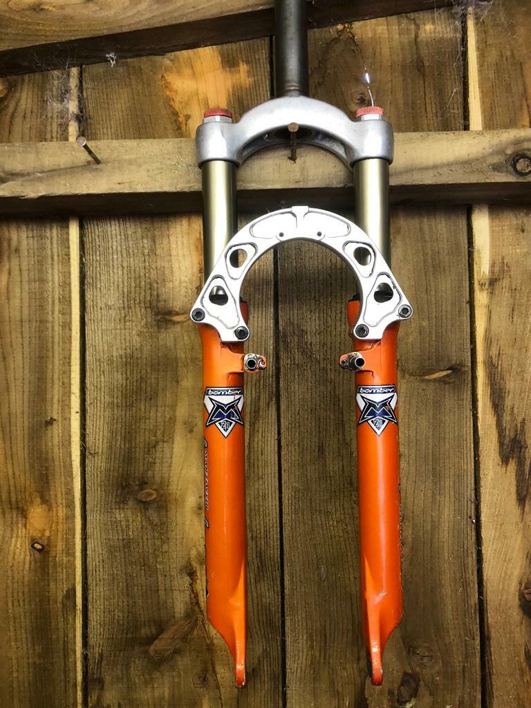 Marzocchi bomber z1 1996 mountain bike suspension forks in Kirriemuir