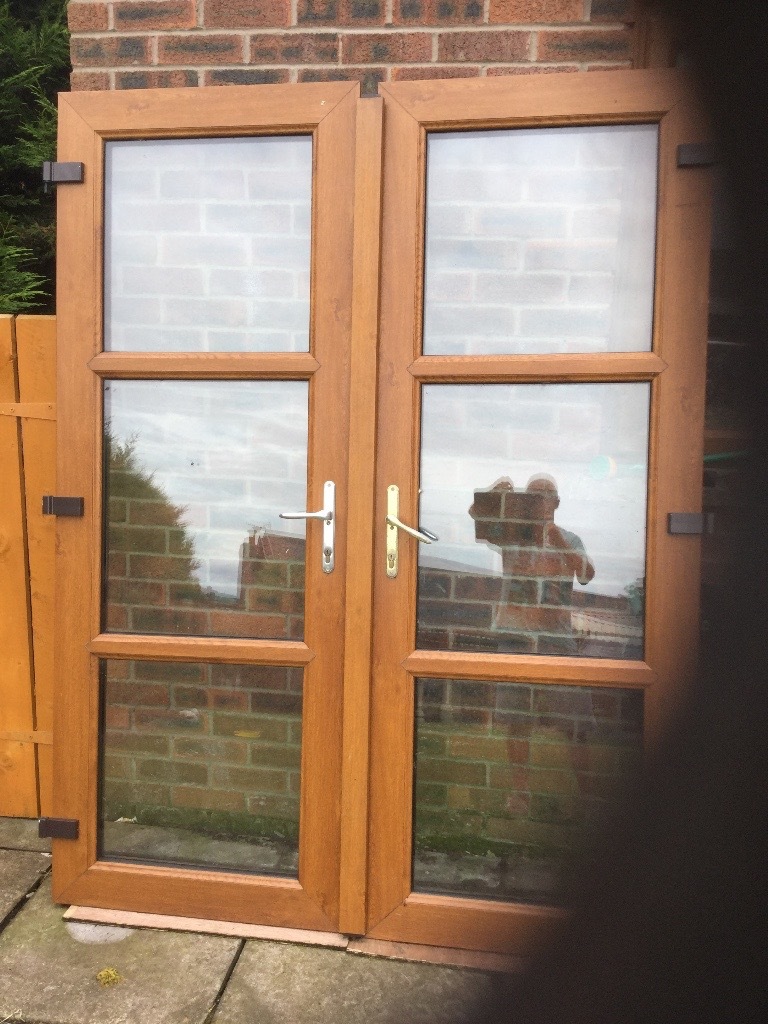 Light oak pvc double patio doors ( no frame ) in 