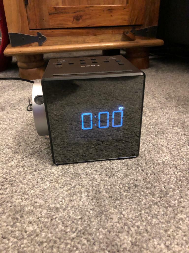 Sony Alarm Clock In Teignmouth Devon Gumtree